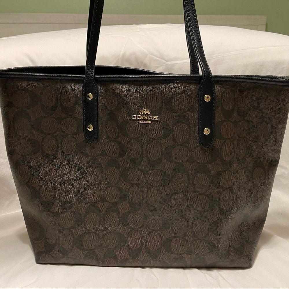 Brown Leather shoulder bag